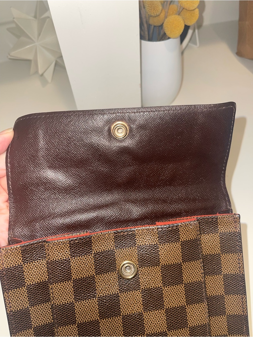 Authentic Vintage Louis Vuitton Damier Ebene Brown Crossbody Gold Hardware Snap - Picture 11 of 16